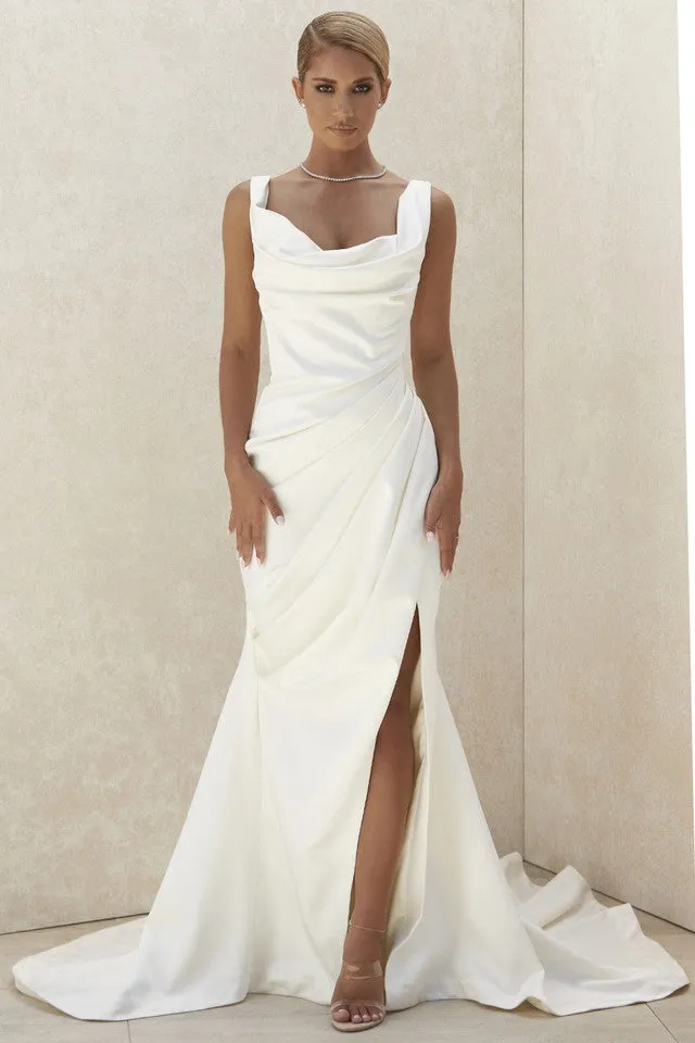 Drape shoulder wedding gow-Minimalist