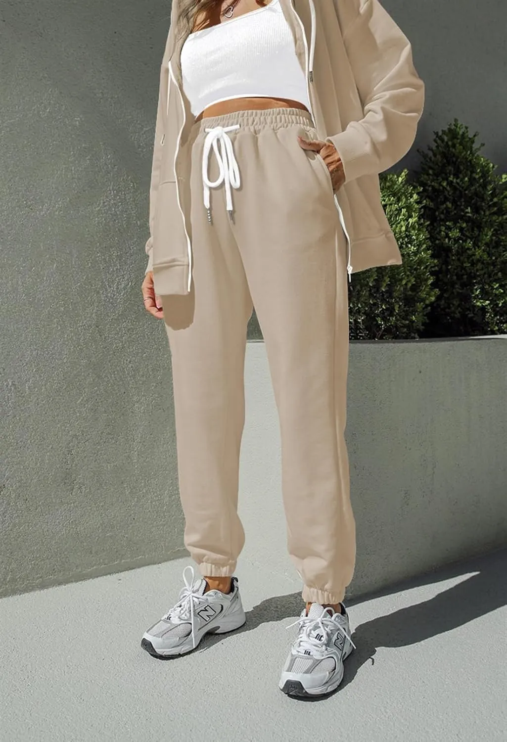 Fixmatti Womens Tracksuit Zip Up Hoodie Sweatsuits 2 Pieces Jogger Sets with Pockets