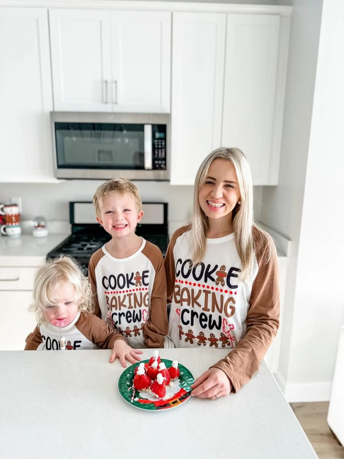 IFFEI Christmas Pajamas for Family Matching PJ's Sets with Cute Pattern Tee and Pants