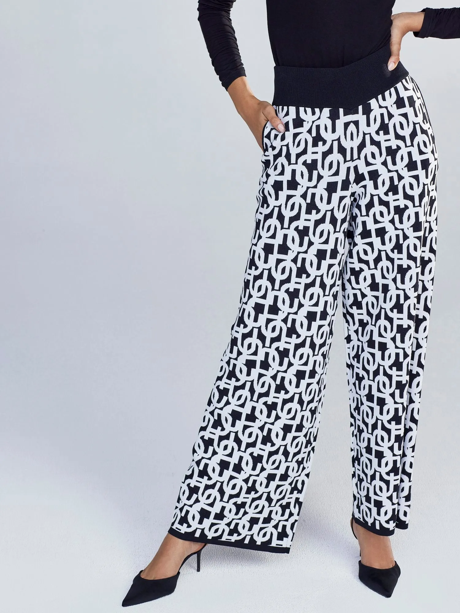 Logo-Print Wide-Leg Pant