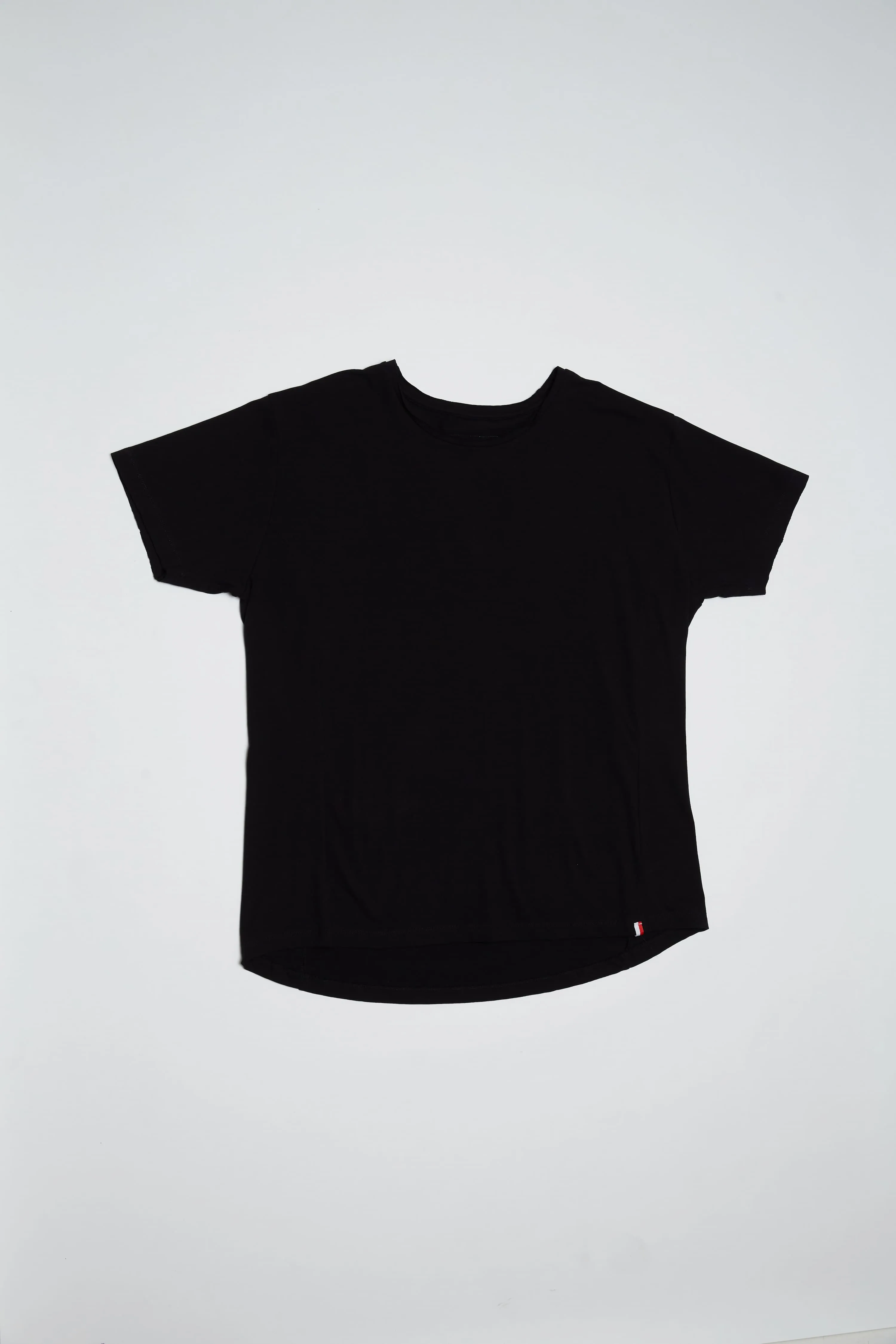OVERSIZED BAMBOO T-SHIRT IN BLACK